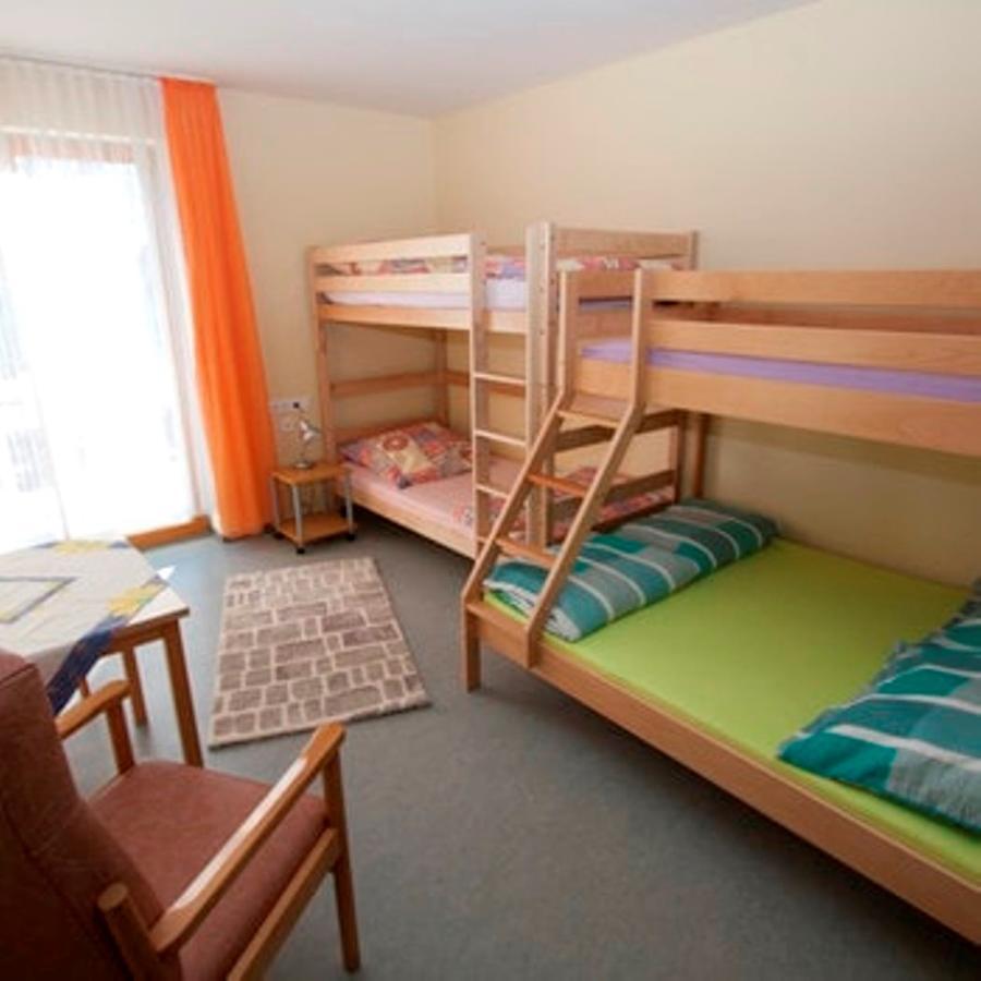 Rhoen Panorama Hostel Поппенхаузен Экстерьер фото