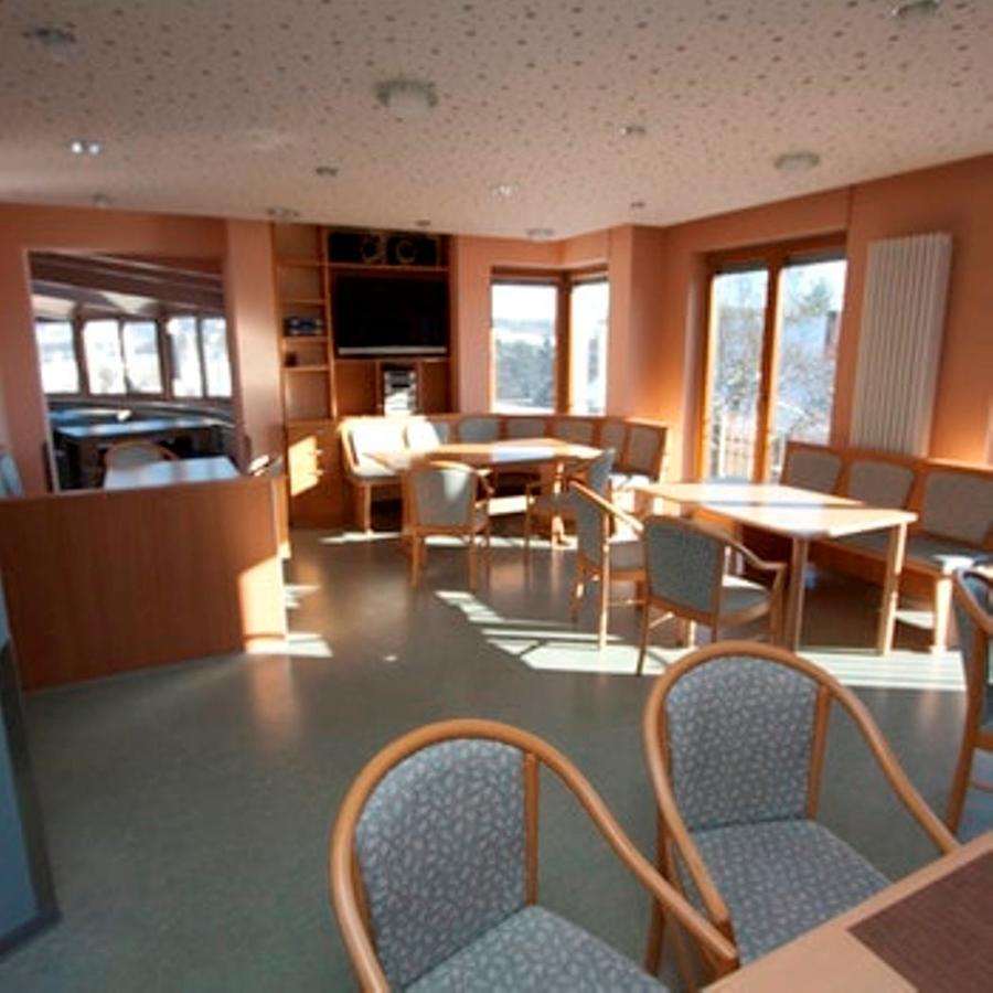 Rhoen Panorama Hostel Поппенхаузен Экстерьер фото