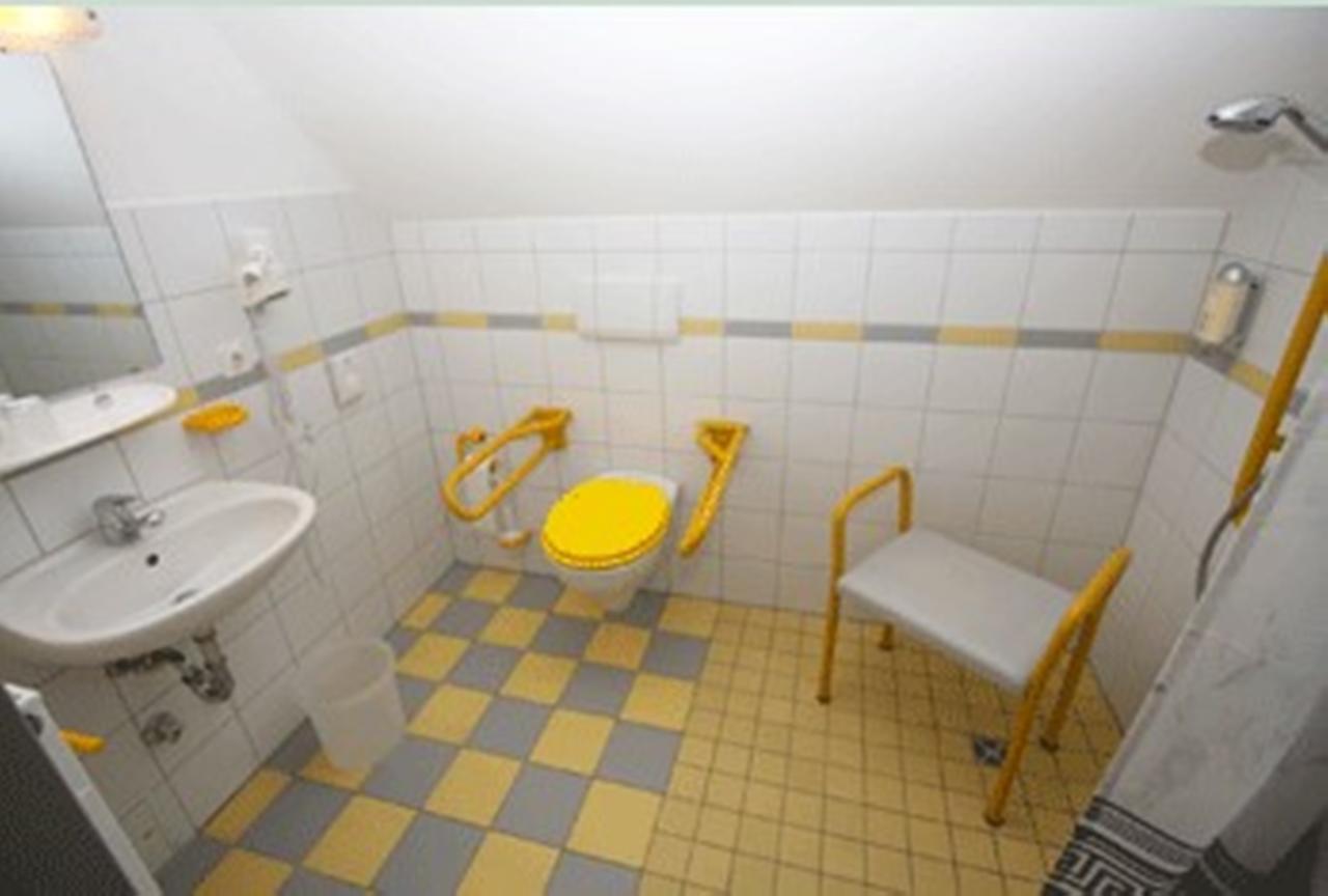 Rhoen Panorama Hostel Поппенхаузен Экстерьер фото